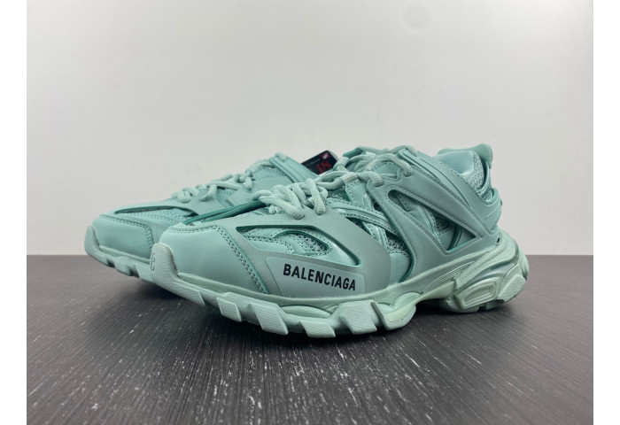 BL TRAINERS TRACK