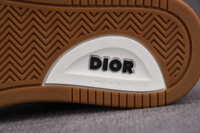 DR B27 SNEAKER