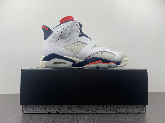AIR JORDAN 6 RETRO