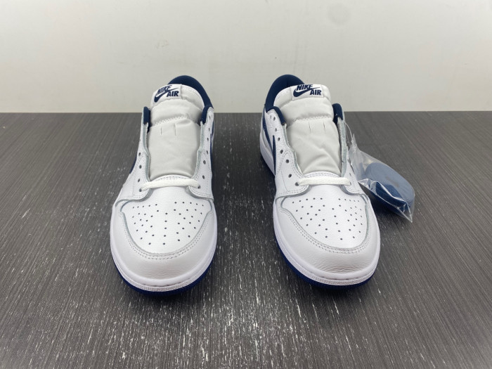 AIR JORDAN 1 LOW RETRO OG