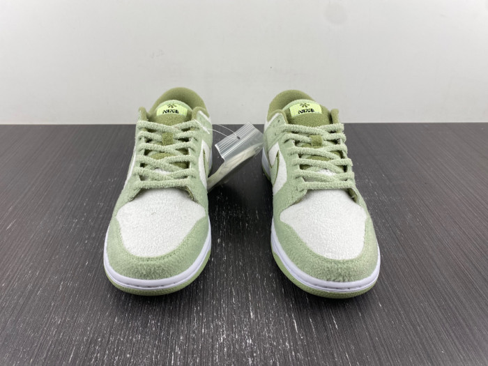 Nike WMNS DUNK LOW SE