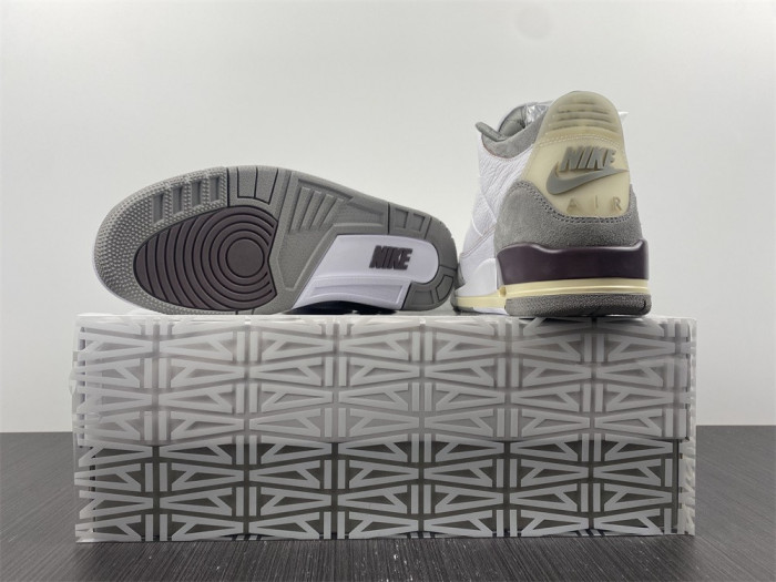 A MA MANIERE X AIR JORDAN 3 Retro SP