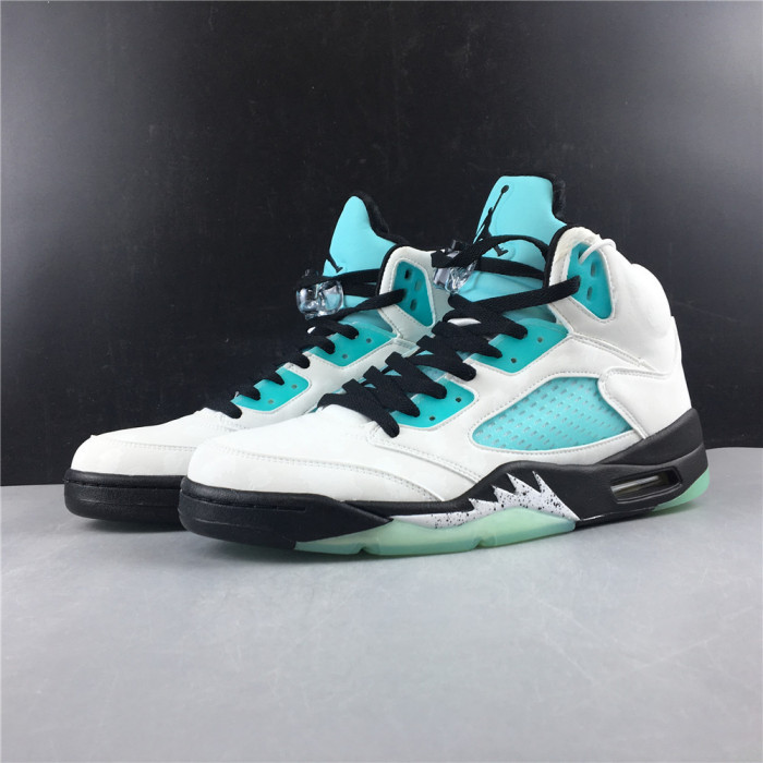 AIR JORDAN 5 RETRO