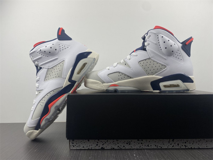 AIR JORDAN 6 RETRO