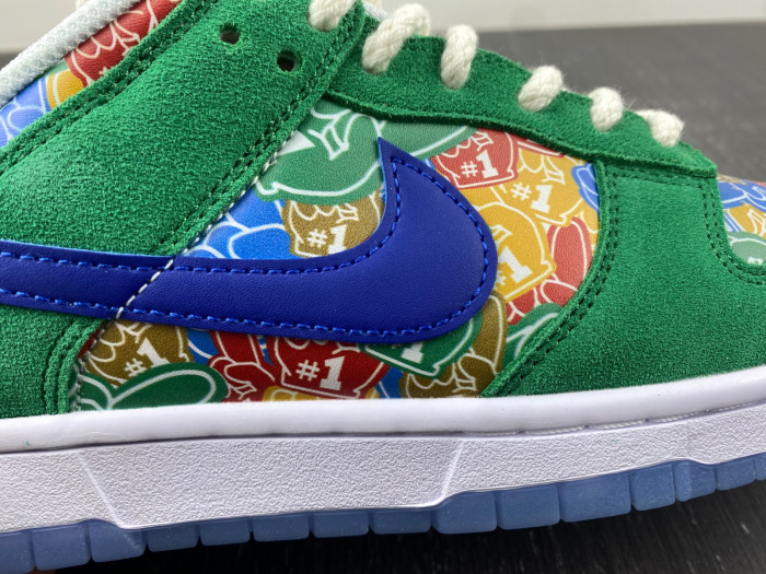 Nike DUNK LOW