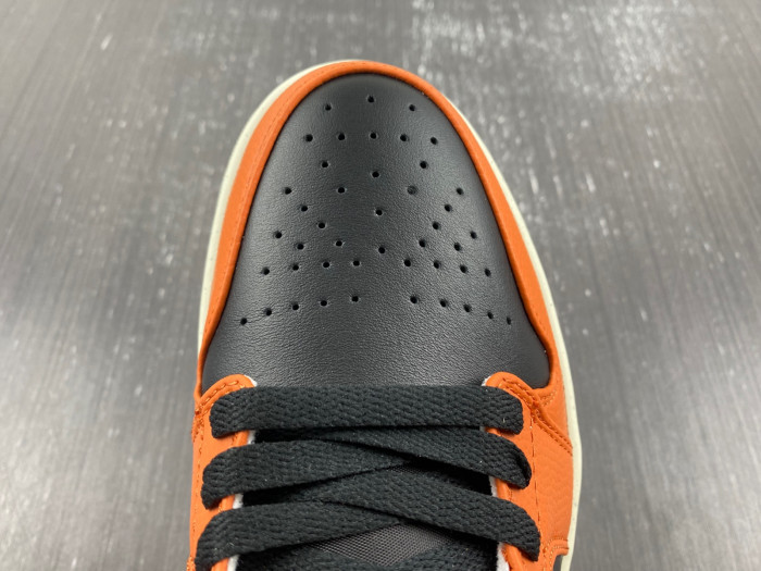 Air Jordan 1 Low SE