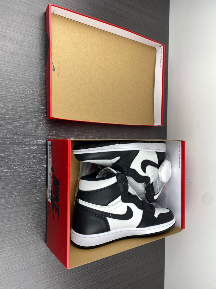 AIR JORDAN 1 RETRO HIGH