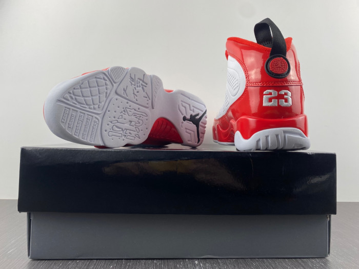 AIR JORDAN 9 RETRO