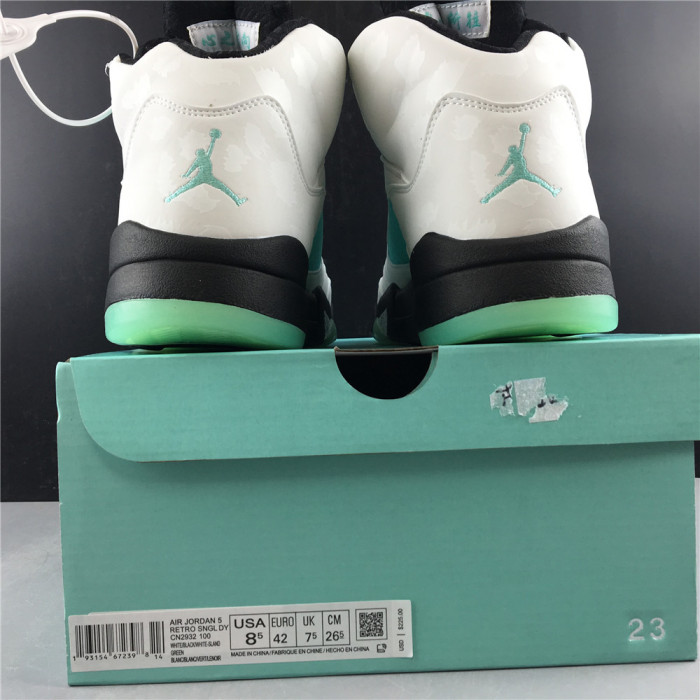 AIR JORDAN 5 RETRO