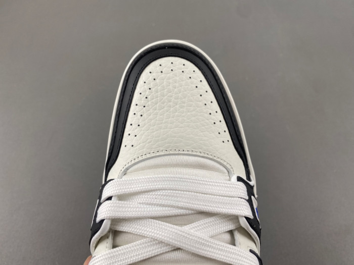 Louis Vuitton LV trainer LVT-197