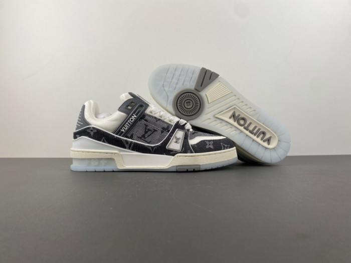 Louis Vuitton LV trainer L&V-196