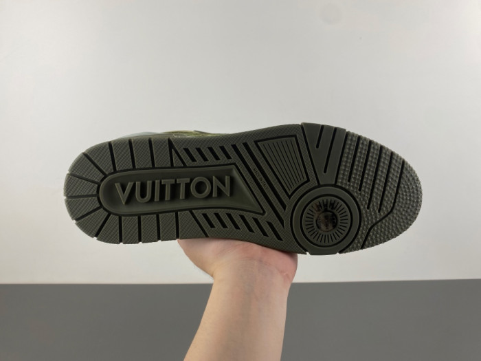 l0*is V*t0n lv trainer lvt-202