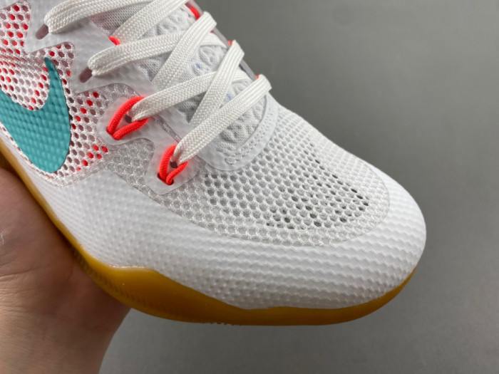 NIKE KOBE 11 