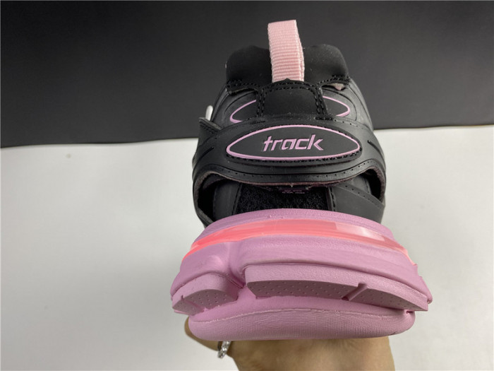 BL TRAINERS TRACK