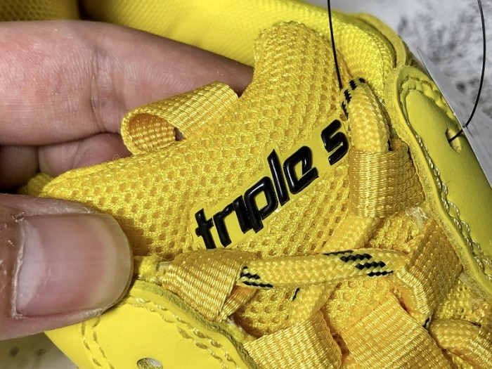 BL TRIPLE TRAINER ‘YELLOW 544351 W09O1 6501