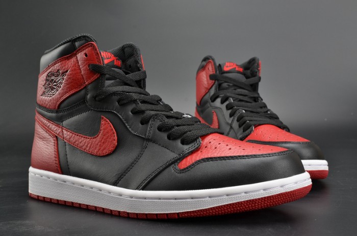 Air Jordan 1 Retro High OG “Banned” red mens 555088-001