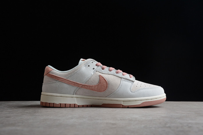 NIKE DUNK LOW RETRO PREMIUM