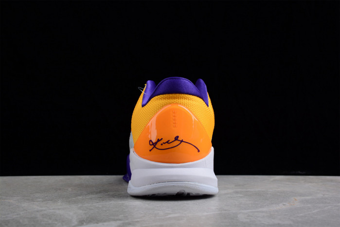 Zoom Kobe V Protro CD4991-102