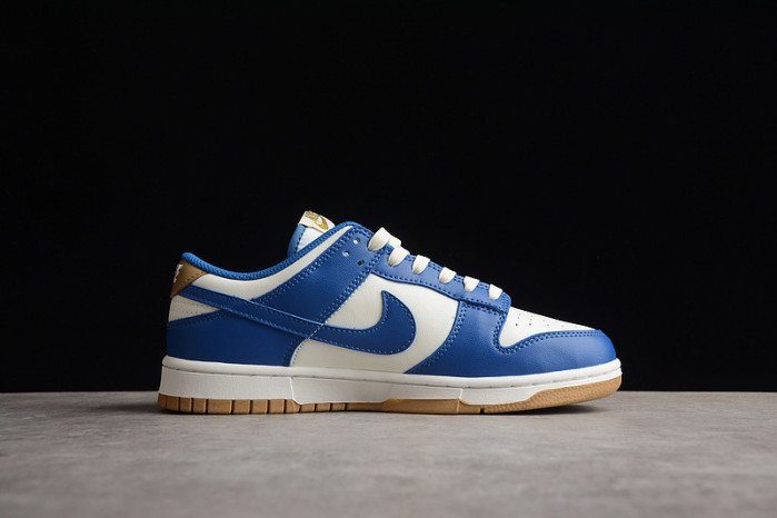 NIKE DUNK LOW