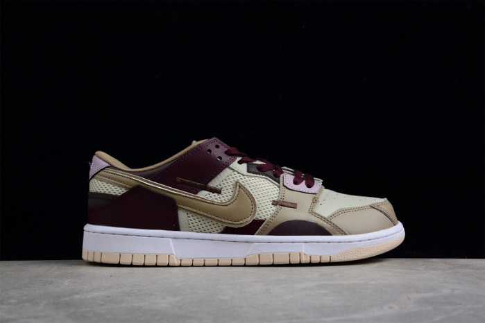NIKE DUNK SCRAP