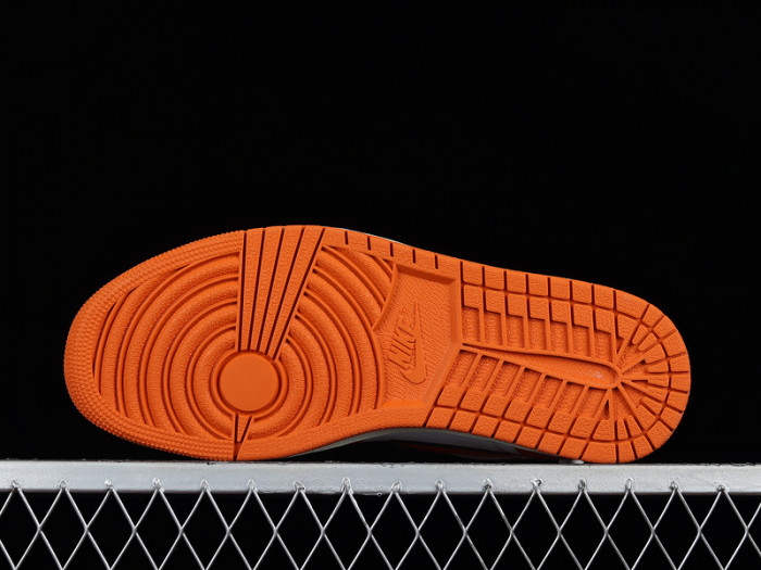 Air Jordan 1 High "Starfish" DO9369-101