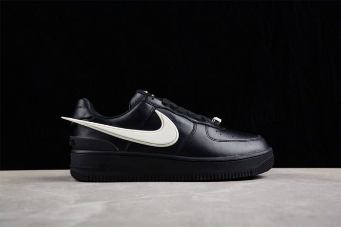 AMBUSH X Nike AIR FORCE 1 LOW