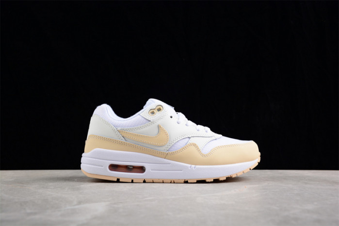 Nike AIR MAX 1 Premium