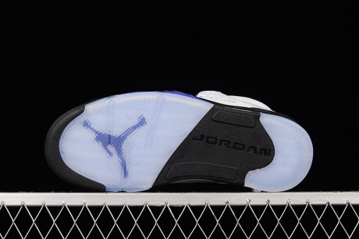 AIR JORDAN 5 RETRO