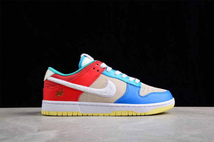Nike DUNK LOW