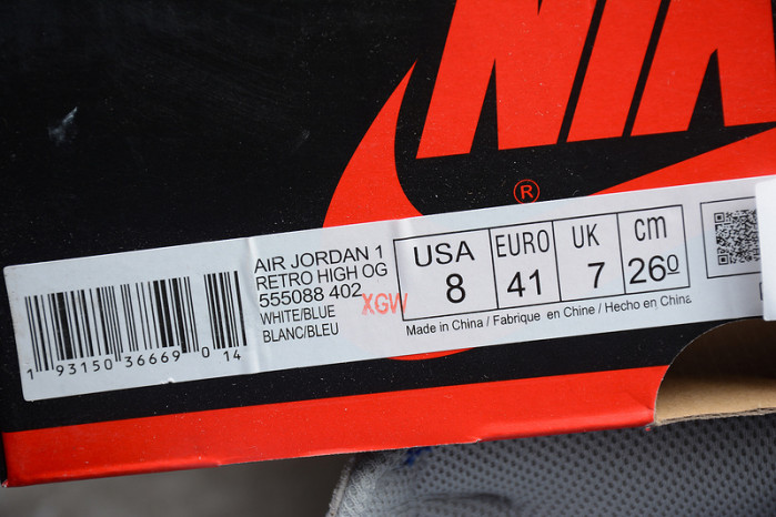 Air Jordan 1 Hyper Royal 555088-402