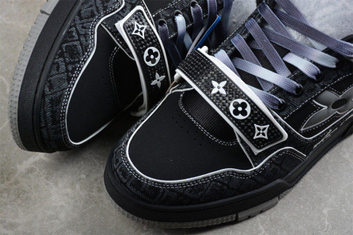 l0*is V*t0n lv trainer lvt-209