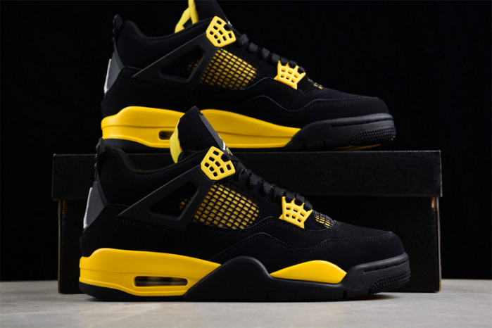 AIR JORDAN 4 RETRO