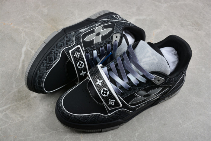 l0*is V*t0n lv trainer lvt-209