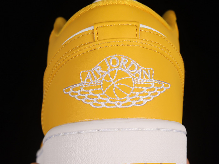 Air Jordan 1 Low