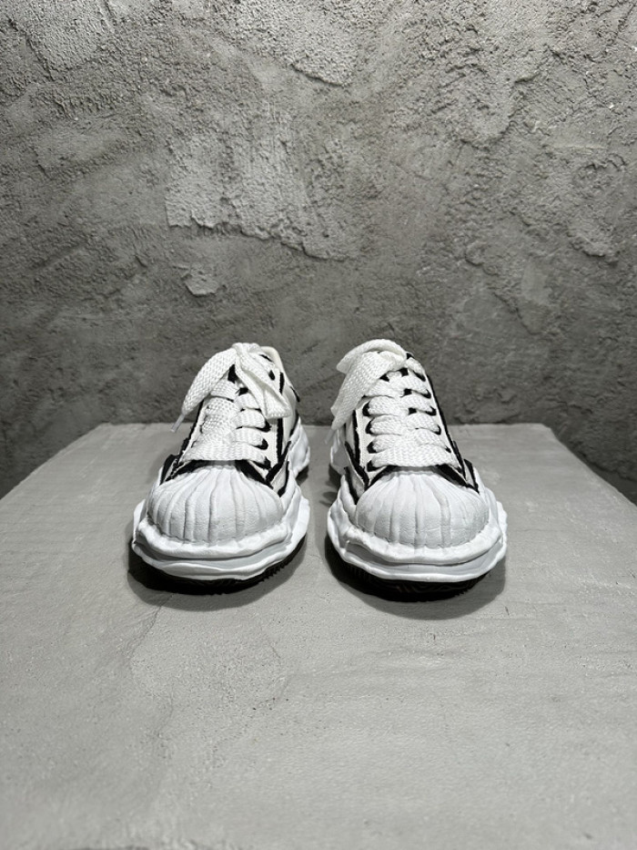 Maison Mihara Yasuhiro sneaker mmy-7