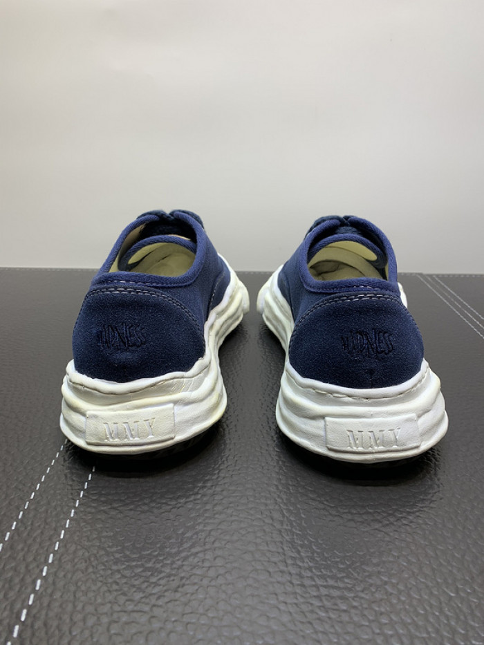 Maison Mihara Yasuhiro sneaker mmy-14