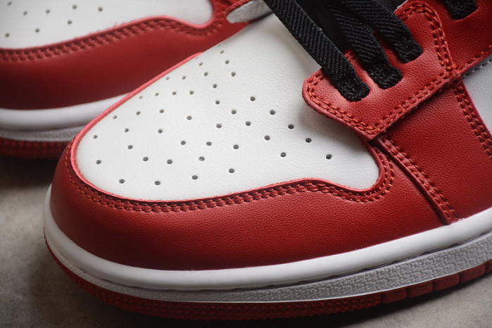AIR JORDAN 1 LOW FLYEASE