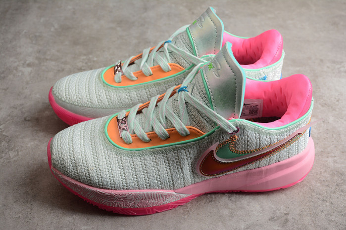 NIKE LEBRON 20 EP