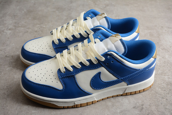 NIKE DUNK LOW