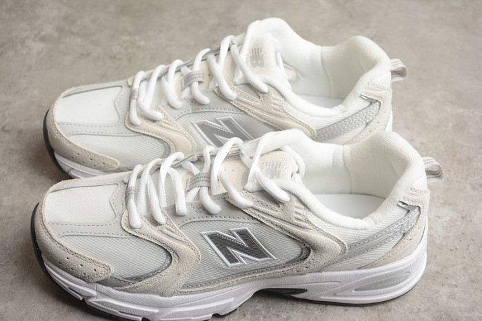 New Balance 530