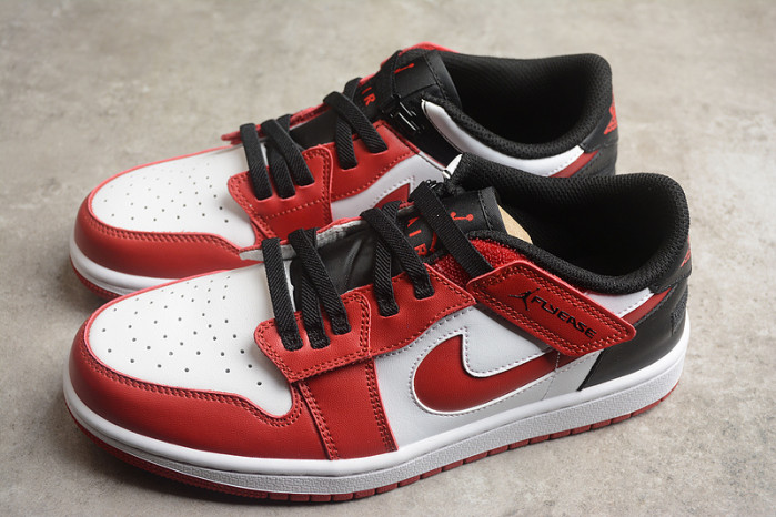AIR JORDAN 1 LOW FLYEASE