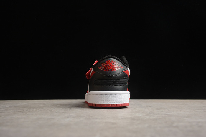 AIR JORDAN 1 LOW FLYEASE