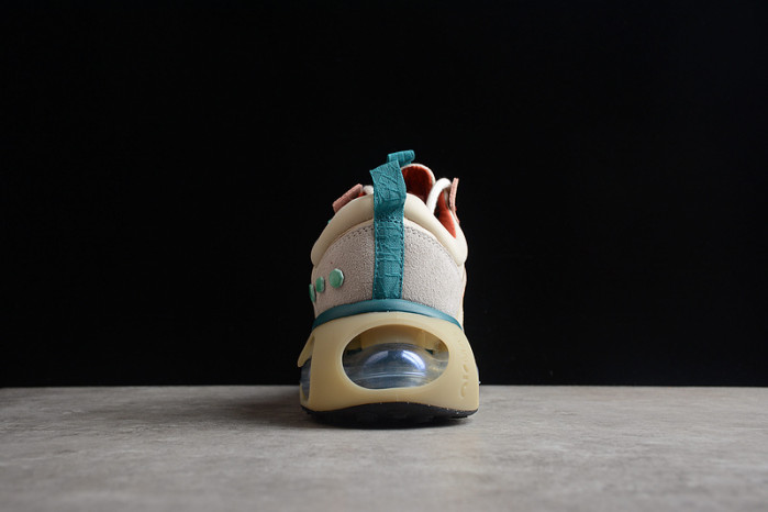 Nike AIR MAX 2021