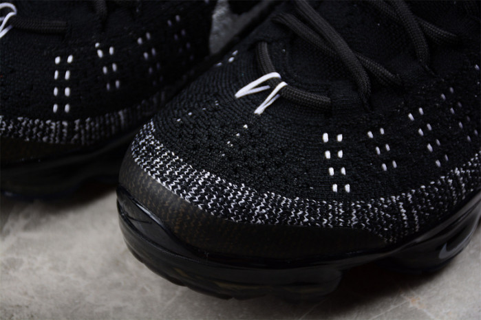 Nike AIR VAPORMAX 2023 FLYKNIT