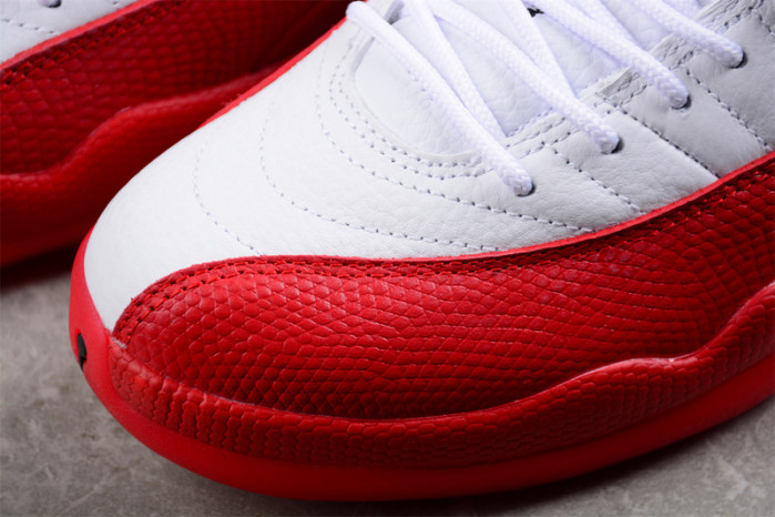 AIR JORDAN 12