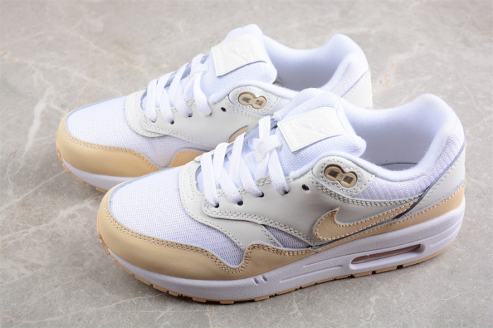 Nike AIR MAX 1 Premium