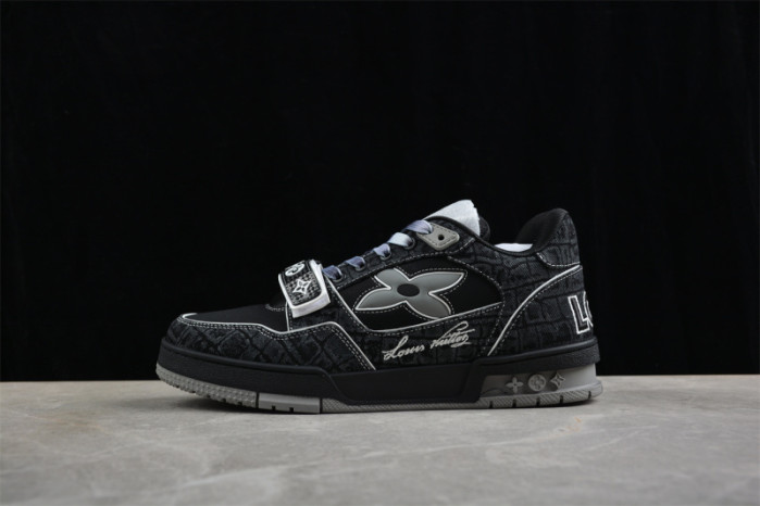 l0*is V*t0n lv trainer lvt-209