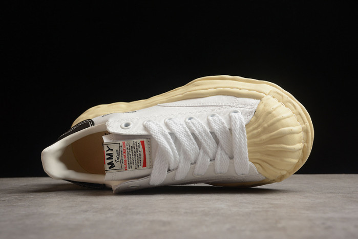 Maison Mihara Yasuhiro sneaker mmy-1
