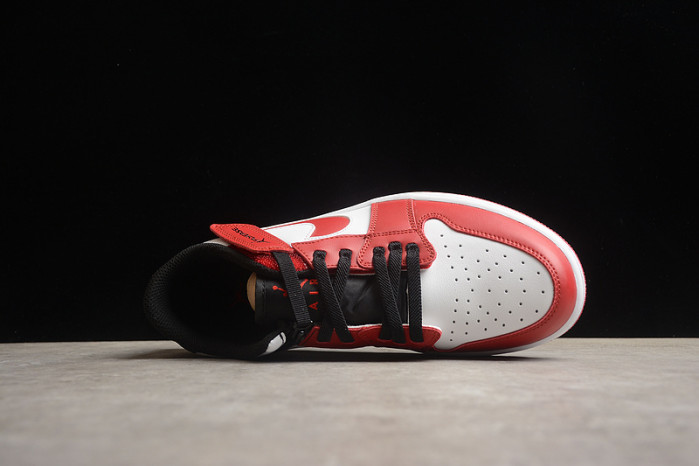 AIR JORDAN 1 LOW FLYEASE