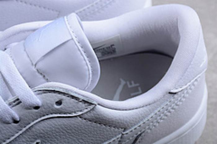 AIR JORDAN 1 LOW GOLF